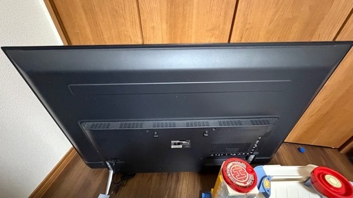 テレビ　49インチ