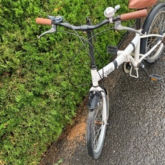 折りたたみ自転車6段変速 20インチLEDライトの画像