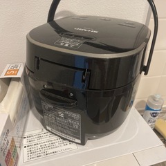 SHARP 炊飯器の画像