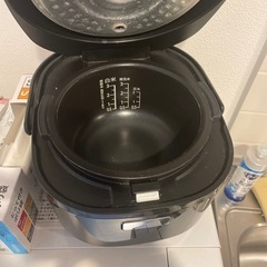 SHARP 炊飯器の画像