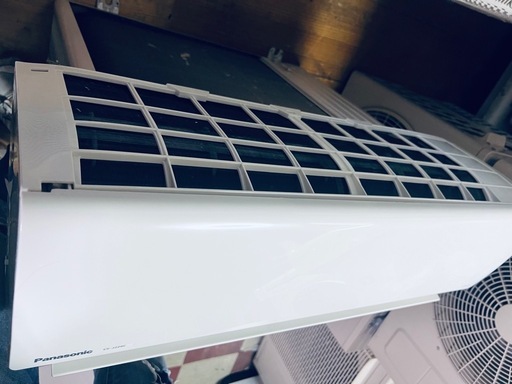  「決まりました」基本取り付け工賃込み　SHARPルームエアコン AY-P22DH 100V 主に6−8畳2022年製♻️直接引き取り