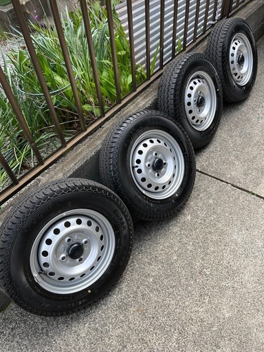 新同145/80R-12 　タイヤホイール 