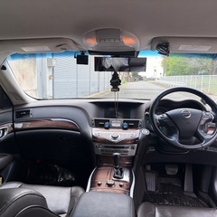 日産フーガ　ハイブリッド　vipの画像