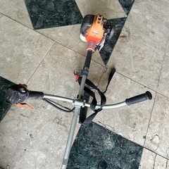 共立
SRE2326G 草刈機　刈払機の画像