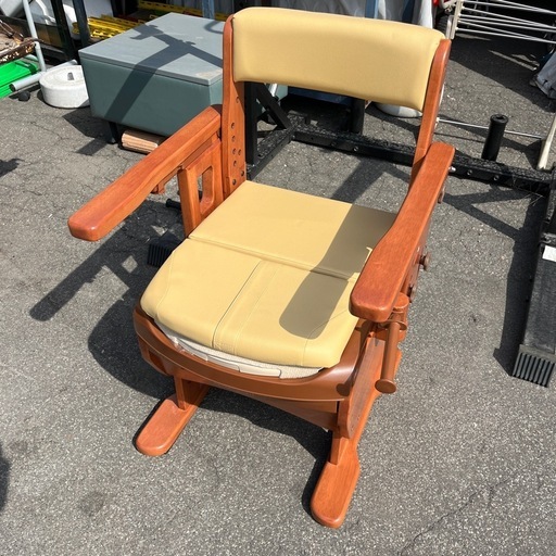 ☆美品☆家具調トイレ　数度使用　消毒済み　