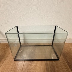 メーカー不明　水槽２台の画像