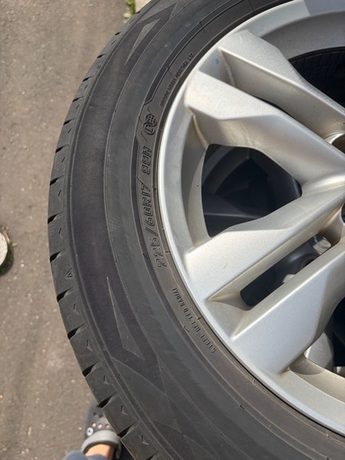 タイヤ　日産純正ホイール