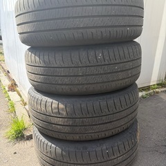 タイヤ　日産純正ホイールの画像