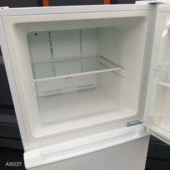 B3H5e7 送料設置無料　ヤマダセレクト　大型冷蔵庫　225Lの画像
