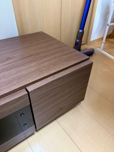テレビ台　幅150㎝