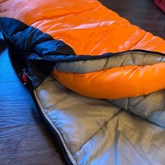 【美品】コールマン（Coleman）寝袋 シュラフ マミー型の画像