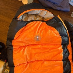 【美品】コールマン（Coleman）寝袋 シュラフ マミー型の画像