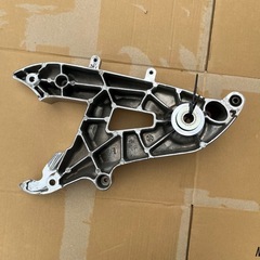 シグナスX  SE12Jメッキスイングアームの画像