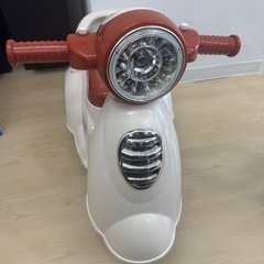足けり乗用玩具  キッズバイクの画像