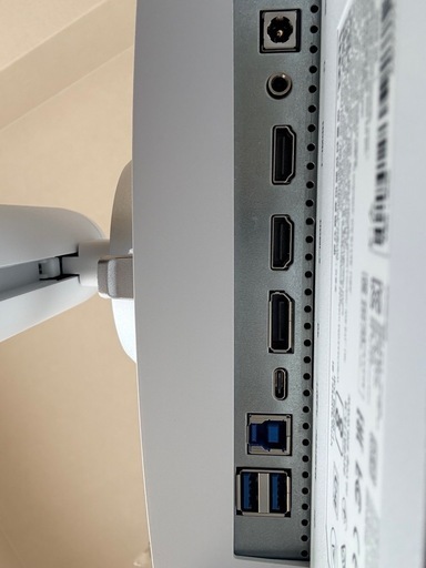 モニター34インチ MSI UWQHD（3,440 × 1,440）