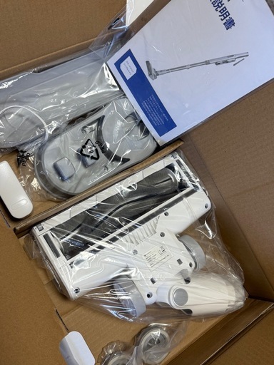 コードレス掃除機 【新品未使用】コードレス掃除機 パワフル吸引 