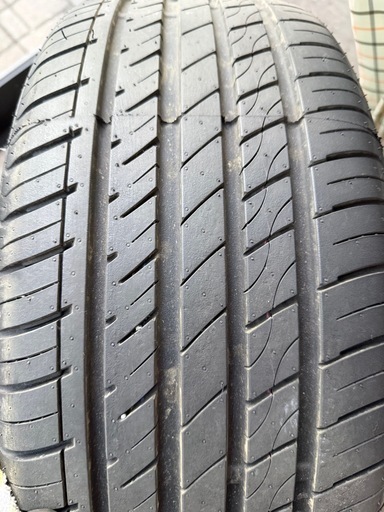 ロクサーニ19インチタイヤ付き 送料無料】ロクサーニ□245/40R19□19インチアルミタイヤセット□5H 
