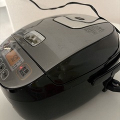 象印炊飯器　マイコン炊飯ジャー（3合炊き） の画像