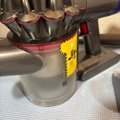 ダイソン 掃除機 SV10 コードレスクリーナー
の画像