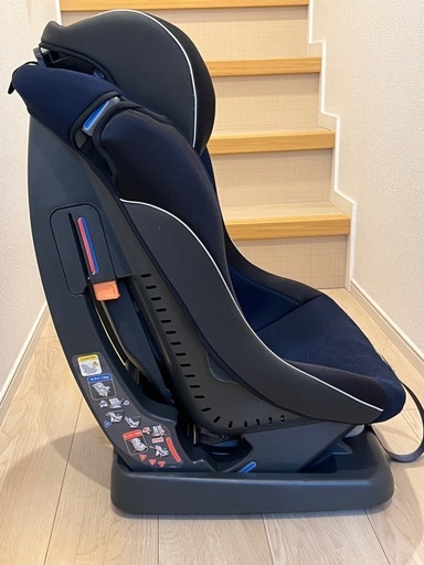     Combi ウィゴーグランデ 新生児対応 チャイルドシート 説明書あり

