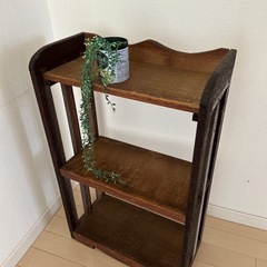 アンティーク風木の棚　取引中の画像
