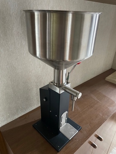 クリーム絞り機