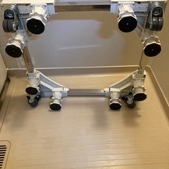 洗濯機置き台　キャスター付きの画像