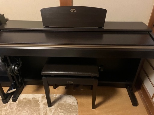 YAMAHA ARIUS YDP-161（電子ピアノ）