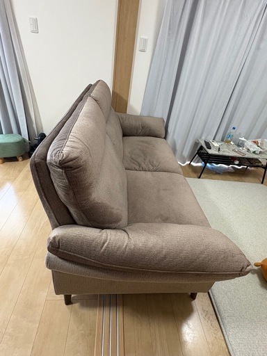 【5月15日で締切ります】ソファ 高級オーダーソファが届くまでの数ヶ月間、どうやって待ちますか 
