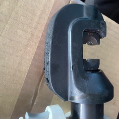 電動圧着工具　Rec-Li15S  本体、バッテリーのみの画像