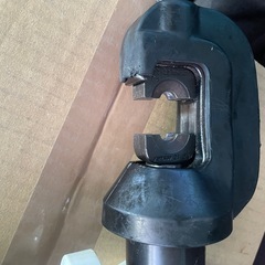 電動圧着工具　Rec-Li15S  本体、バッテリーのみの画像