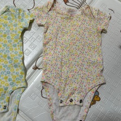 3M カーターズベビー肌着セット 花柄の画像