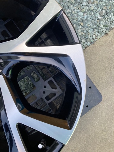 【値下げ】格安‼︎ トヨタ C-HR 純正 アルミ ホイール 18インチ CH-R CHR ヴォクシー ノア エスティマ ヤリスクロス