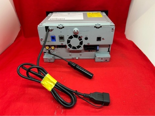 ⭐︎美品⭐︎KENWOOD 2025地図　MDV-D404BTW 新品バックカメラ付