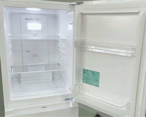 (送料無料) 2023年 極美品 140L 冷蔵庫 2年使用 霜取り不要 ガラス棚 LED庫内灯 ①