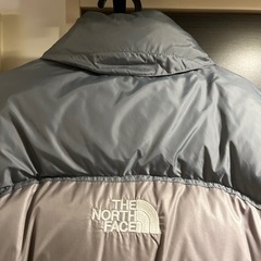 センターロゴ　THE NORTH FACE ヌプシ　ダウンジャケット　XLの画像