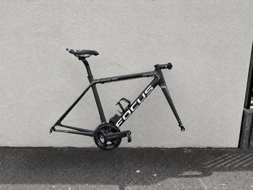 FOCUS IZALCO MAX ロードバイクフレームセット (けんけん) 大阪の