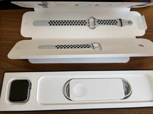 Apple Watch  Nike  SE 40mm