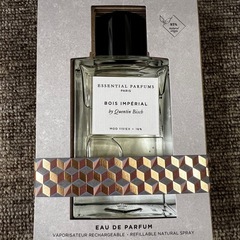 新品⭐︎香水⭐︎ボアアンペリアルの画像