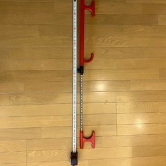 赤いステアリングロック　調整可能の画像