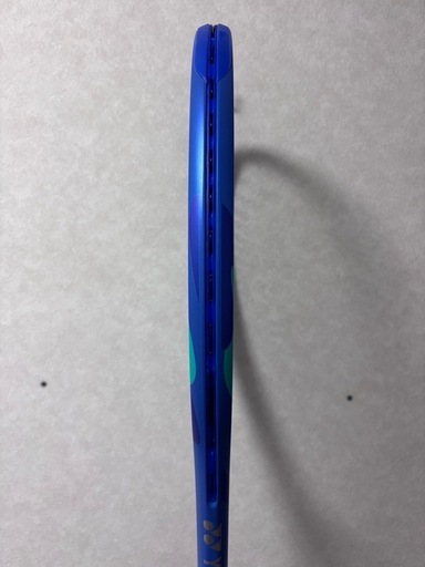 YONEX  EZONE100