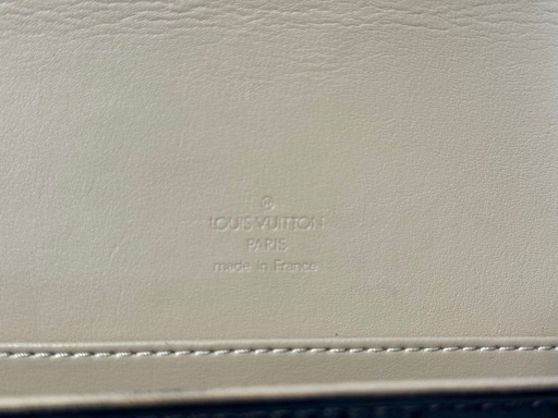 ルイヴィトン LOUIS VUITTON リカラー品 マットブラック