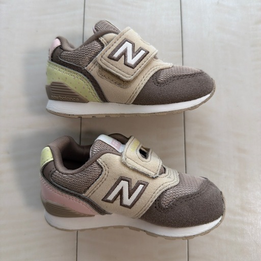 子供用バギー(中古) 美品】ニューバランス 996 12.5センチ (おおた) 北長瀬のキッズ用品