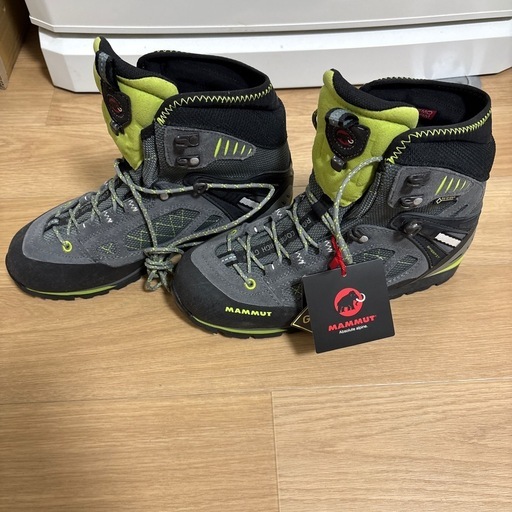 【未使用　タグ付き】MAMMUT Raichle 登山靴 マムート　24.5