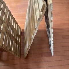 布団も干せる　折りたたみスノコ　セミダブル2枚組
の画像