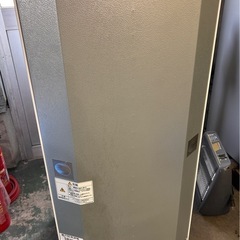 三菱電機製　２ドア冷凍冷蔵庫（右開き）MR-P15EG-W 2022年製の画像