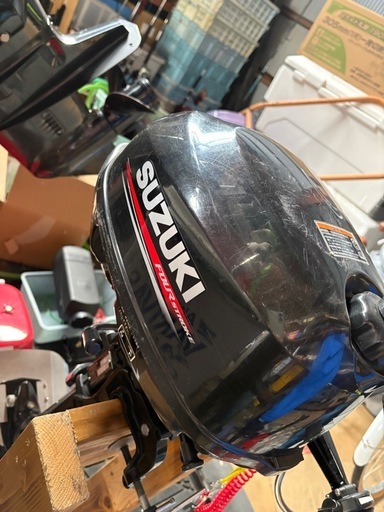 値下げ　船外機：SUZUKI DF2 スズキ 2馬力 4ストローク ゴムボート用