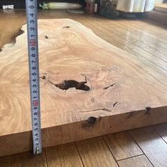 欅 一枚板の画像
