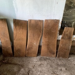 ③ 杉 一枚板の画像