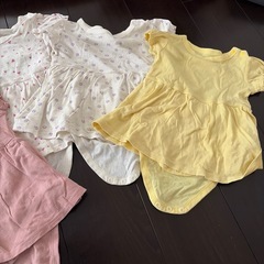 可愛いロンパースの画像